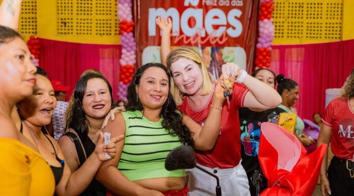 Programação em homenagem ao Dia das Mães emociona público com sorteio de Moto Pop 0km em Viseu